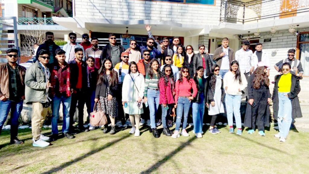 Manali Weekend Group Package